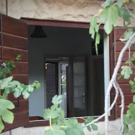 Anja بيت للعطل سوبيتار