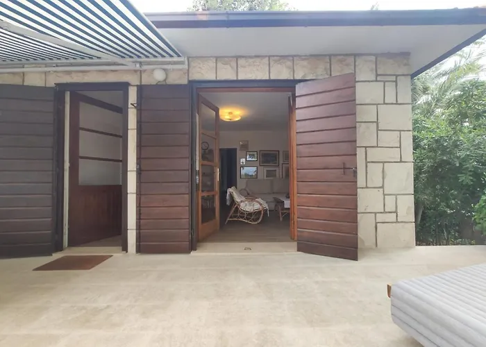 Anja Feriehus Supetar